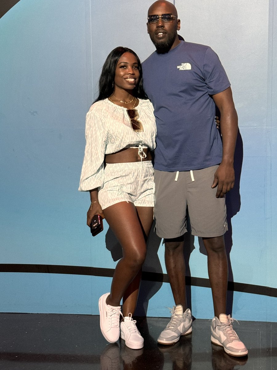 CMF702's tweet photo. Happy birthday to me. Baby did her big one as always 💪🏿❤️ https://t.co/eMYIUrmjtj