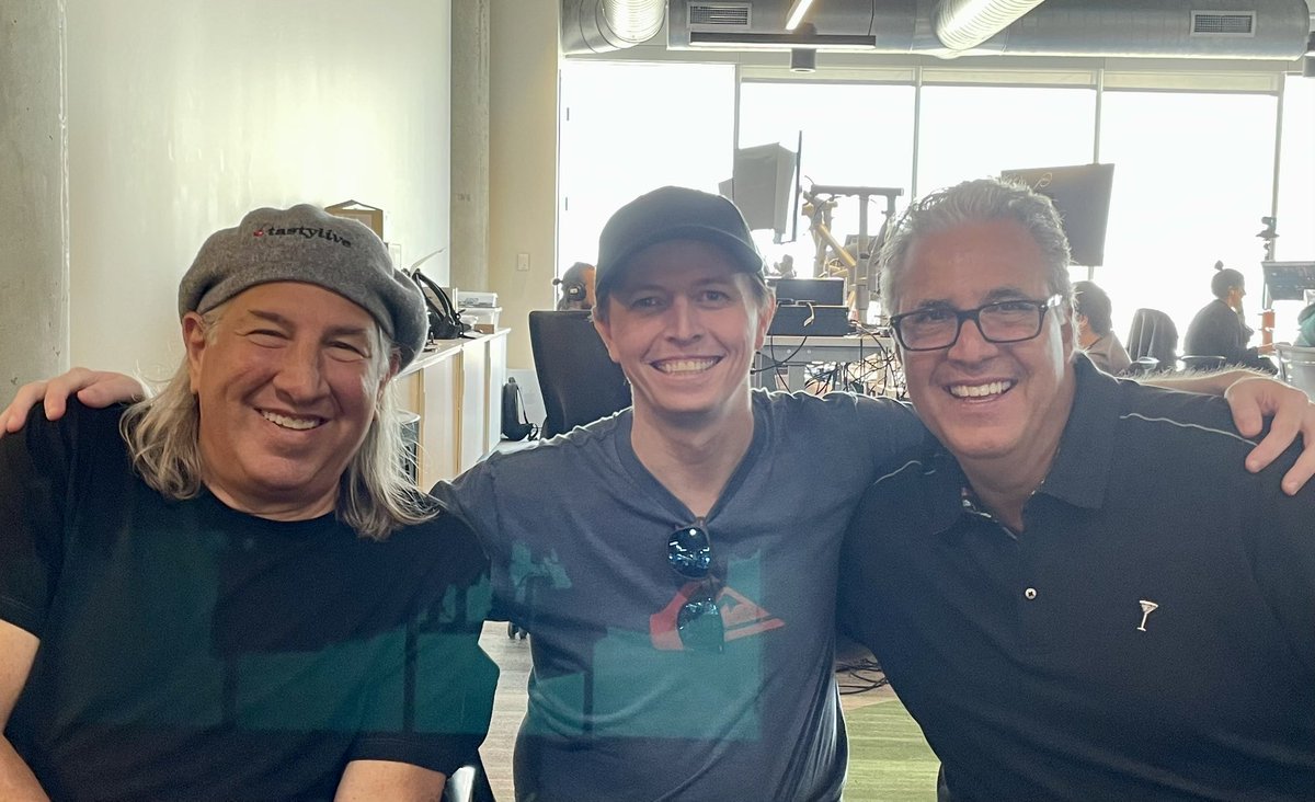 Everyone at Tasty is basically my hero, but these two have a special place in my heart. Had the time of my life in Chicago. Thanks for what you do and for being you. #tastylive #tastytrade #badtrader