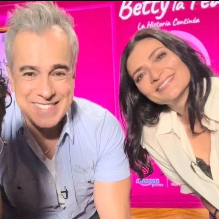 JEAdictax100pre's tweet photo. Más fotos de #JEAYAMO @jeabello &amp; @orozcoanaok (#Betty &amp; #Armando) 
#YSBLF1 #ECOMODALASERIE #BLF3, 20 AÑOS DESPUÉS, LA HISTORIA CONTINÚA 

que ya solo queda 1 semana para el estreno del primer cap de esta nueva temporada por @PrimeVideoLat https://t.co/abONKbiaHz