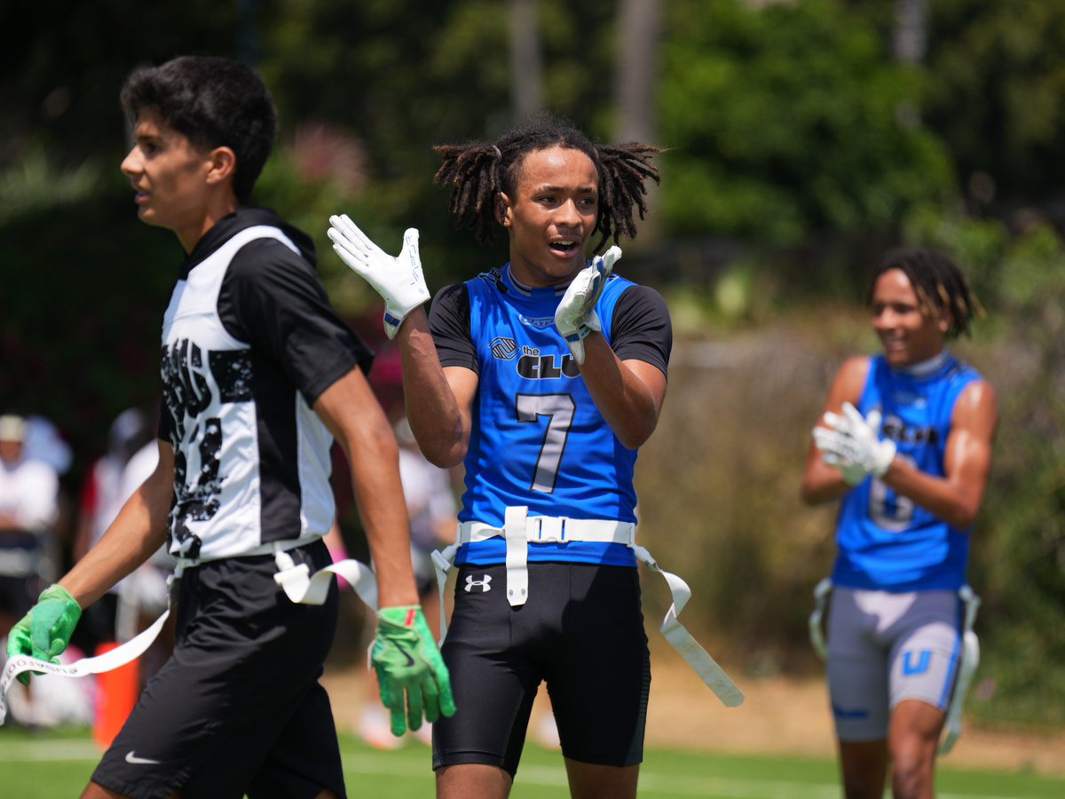 USAFootball's tweet photo. That's a wrap π¬ for #TheOneFlagChamps π
Thank you to all the teams that competed with us this week in Los Angeles and for everyone who came out to the #WeekAtTheOne πππ https://t.co/Fc6PTu3tWS