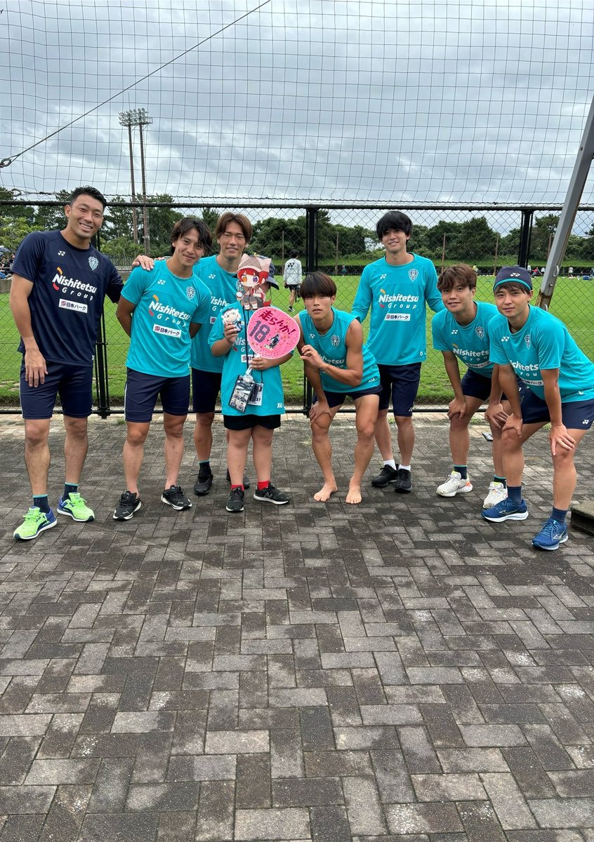 hangmh's tweet image. 娘はロコぬいと共に撮影。
実は最近岩崎選手と小田選手に沼りつつある娘。

#鏑木ろこ