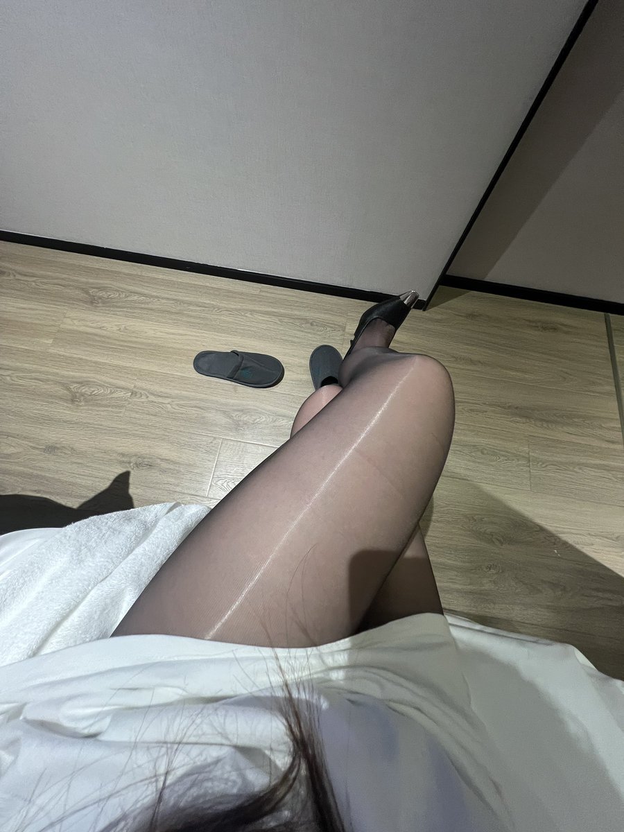 Riley520u's tweet photo. 好累啊。隐退 https://t.co/8jROglFGDa