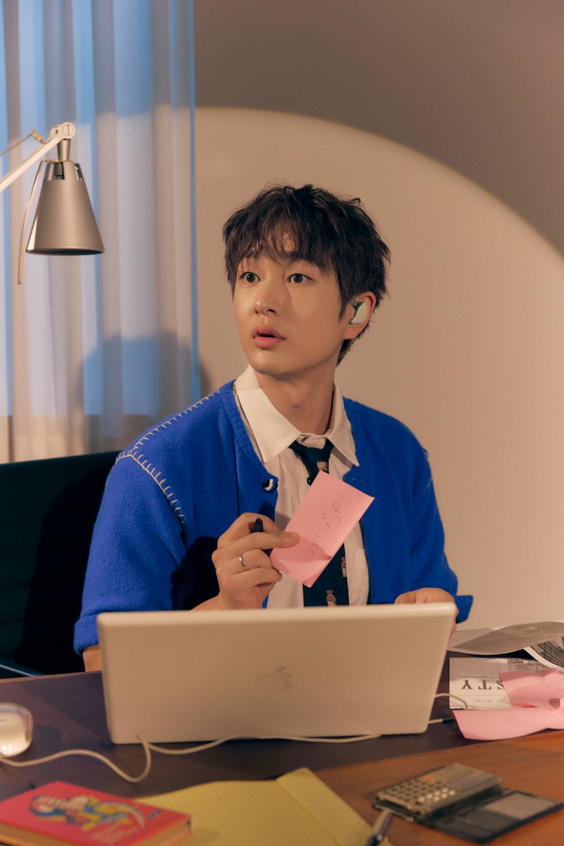 ONEW_GRIFFIN's tweet photo. ONEW '월화수목금토일' Special Clip Behind Photo

2024.07.15 6PM KST

#온유 #ONEW
#월화수목금토일 #온유_월화수목금토일 https://t.co/RtpmAbFtfO