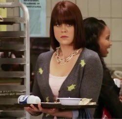 209swiftie's tweet photo. And winner for fuck ass bob goes to Paige McCullers. #PLL #PLLRewatch https://t.co/u6zA68Vd9W