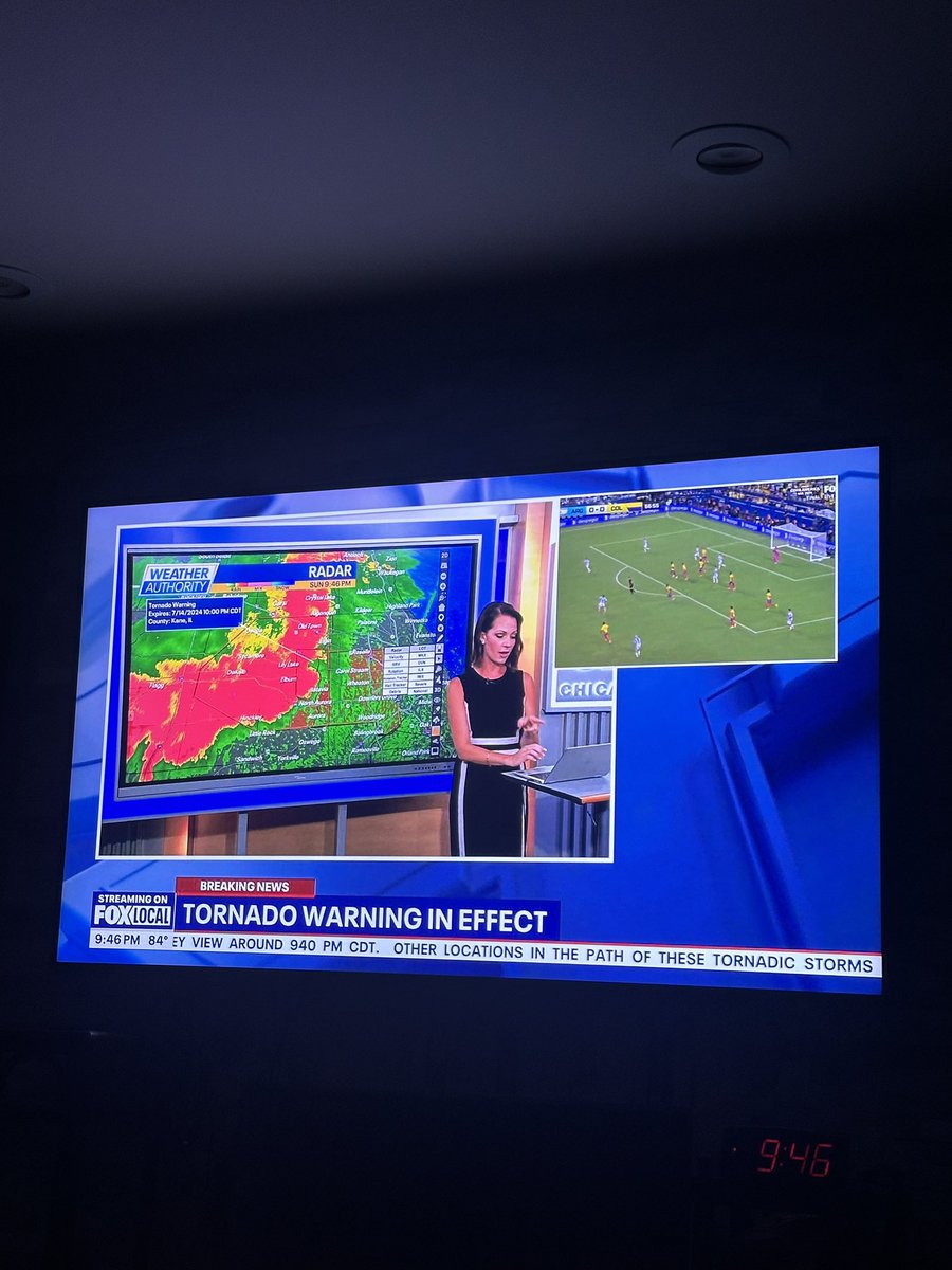 MaxCelestino's tweet photo. @fox32news showing the weather during the copa america final?? this is an absolute disaster https://t.co/VlgK6KNavM