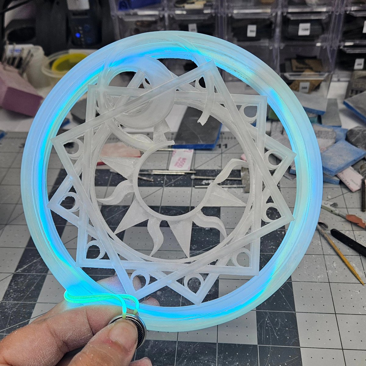 LeonasWorkshop's tweet photo. You know I like to take high risks because of the big rewards 😏
We're back in business baby!!!
#frieren #sousounofrieren #garagekit #resinkit #resinfigure #resinmodel #modelkit #modelfigure #scalekit #scalemodel #3dprinting #3dprint #3dmodel #3dprintpaint https://t.co/djGwsBFET1