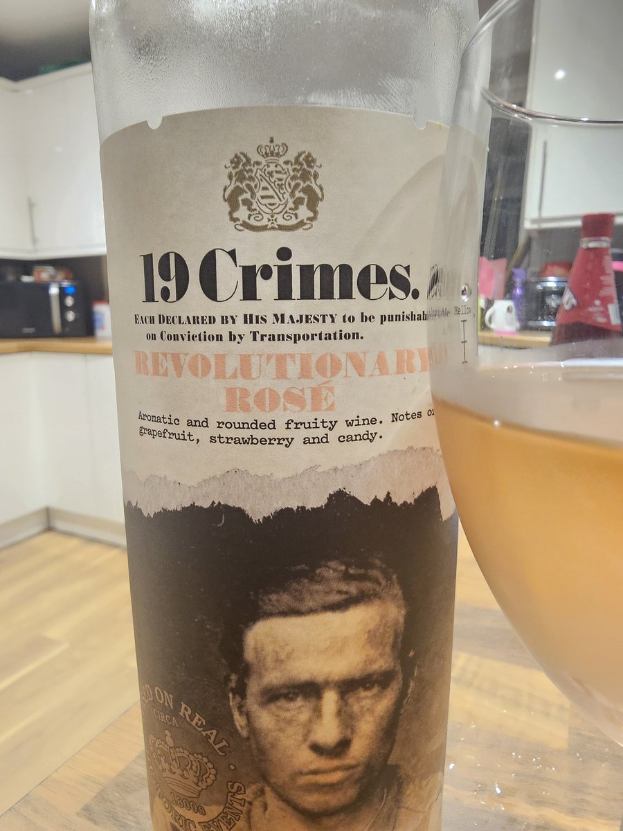 Masenga009's tweet photo. Committing the 20th crime tonight. https://t.co/AL3bpXUlpL