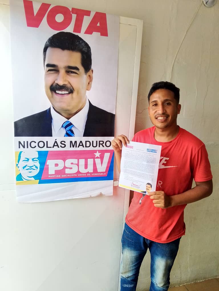Nosotros los jóvenes chequeamos nuestra maquinaria chavista para este 28J ir organizadamente con nuestra gente a cada centro electoral. Hoy una vez seguimos demostrando el gran fortalecimiento que tiene nuestro <a href="/PartidoPSUV/">PSUV</a> en cada espacio. ¡Vamos todos con Nicolás!
<a href="/OviedoPSUV/">Tito Oviedo</a>