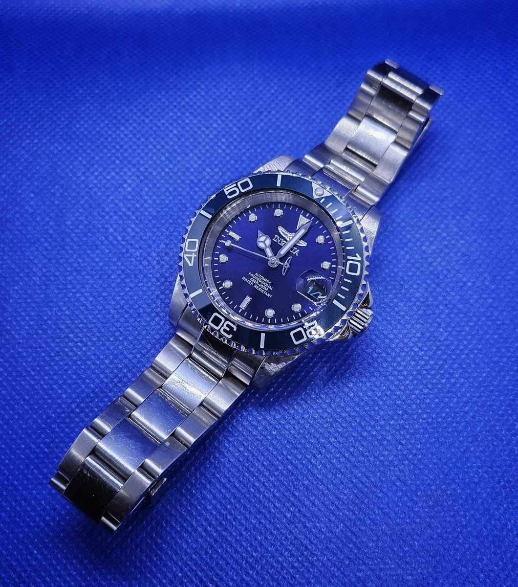 ehrandomguy's tweet photo. Sooooooooooooo...
To celebrate having reached 300 followers on Twitch, I'm hosting a lil' watch giveaway 🥳🎉! Peep the https://t.co/oxErJKvQ8k link and uhhhh follow the instructions!
https://t.co/tgTWO0LptH Giveaway closes on August 13th🥂 https://t.co/naGUOEkumC