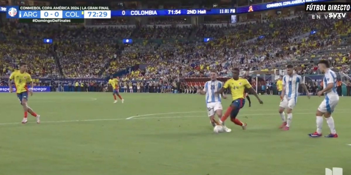 finanzacontable's tweet photo. Colombia reclama posible penal
Se juega 2do Tiempo 73’
Final #CopaAmerica2024
47% 🇦🇷 0 🆚 0 🇨🇴53%
Tarjeta A 2 1
#LaAlbiceleste #LosCafeteros
🏟️ Hard Rock Stadium, Miami
#CopaAmerica2024 #Argentina #Conmenol #Colombia #Fútbol #VamosArgentina #VamosColombia
