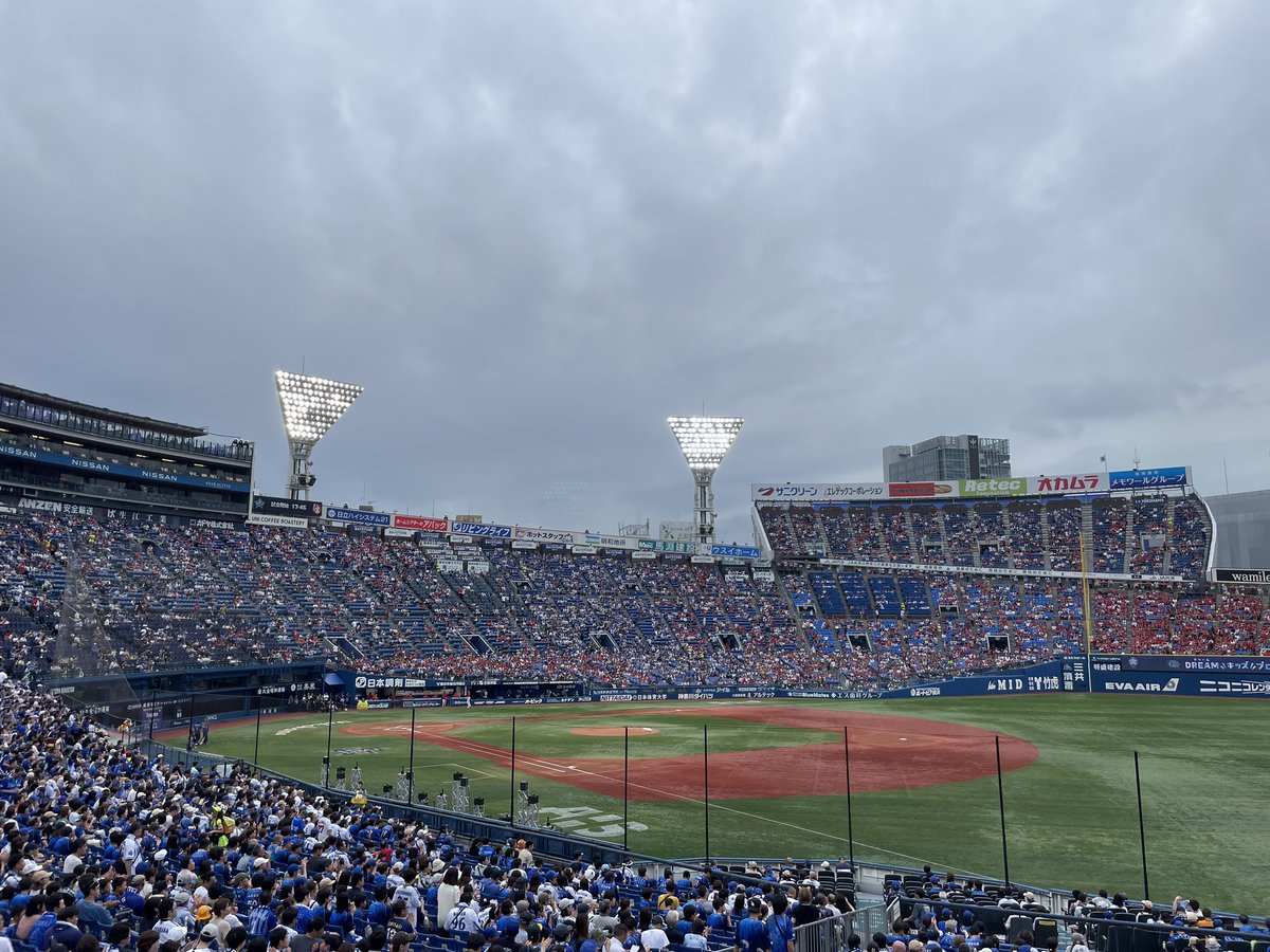 今日は試合視察でこちらに
