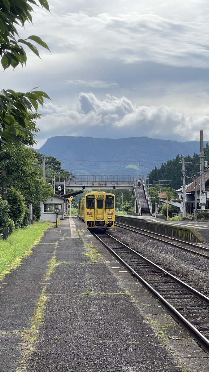 tetsuko0705's tweet photo. 夏の久大本線良過ぎるだろ😭
日本の残したい原風景🥹 https://t.co/f2wKGy7FDg
