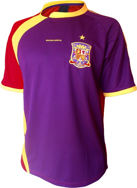 HugoSuarezz's tweet photo. Srs. de @vox_es. ¿Que se siente cuando la Selección Española gana la Eurocopa cuando el primer gol es de un chico negro, hijo de inmigrantes de Ghana que saltaron la valla y nace y juega en un equipo Vasco y el segundo gol de un Vasco de Éibar que juega en la Real Sociedad?😁 https://t.co/WcohsPmWQS