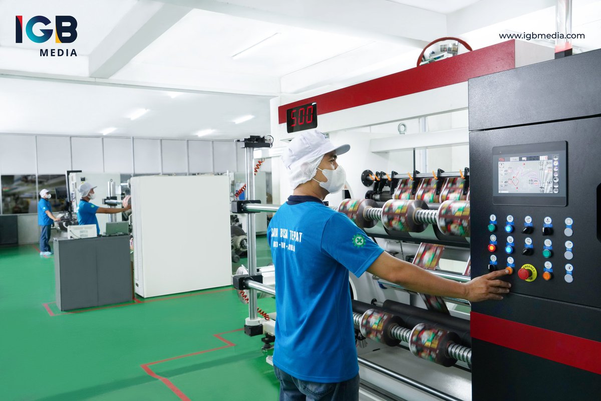 IGBMedia's tweet photo. From ground to sky, IGB Media brings factories to life through compelling photography. Seamlessly blending ground-level shots and stunning aerial imagery for PT IPM.

Client: PT. International Packaging Manufacturing (IPM) - Aerial &amp; Photography

Produced by
IGB Media https://t.co/25JiNDDd7g