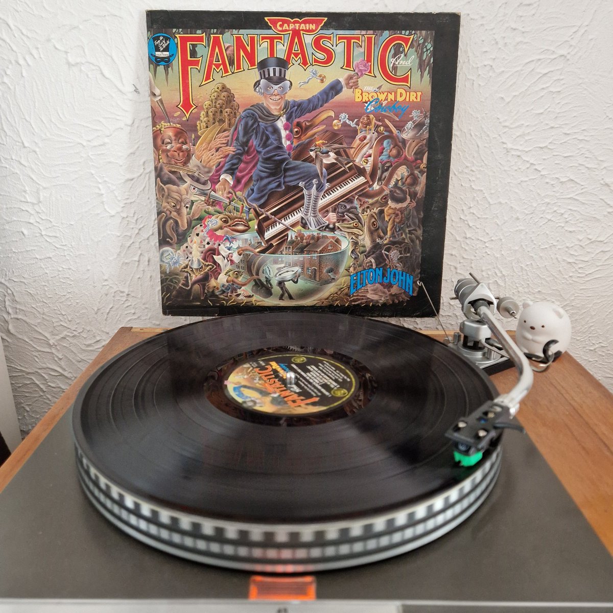 Brighter Day Record Shop tweet media