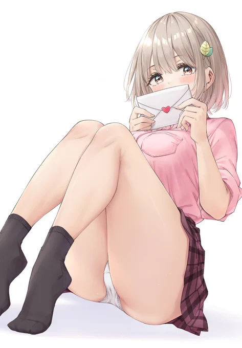 「私の気持ちです...受け取って貰えますか?」 