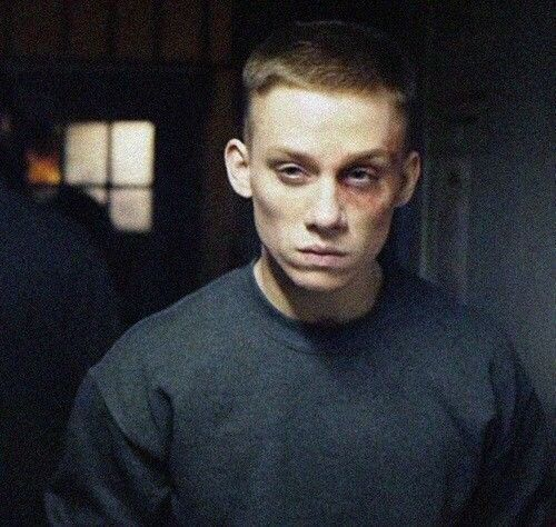 Cheat codes about life I know at 25 I wish I knew at 15:

1. Alcohol makes you poorer, dumber, and fatter.