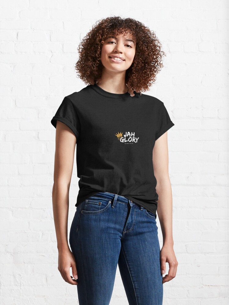 AsherToto's tweet photo. Ma Marque « Jah Glory » est disponible à la vente en ligne. 
Des articles comme des T-shirts, Pulls à capuche et Bob à l’éfigie de la marque seront disponibles en édition limité sur les événements et concerts organisés par @biddimrecords.fr 
  https://t.co/NWLu9ssLMk https://t.co/MQUBPO0vF6
