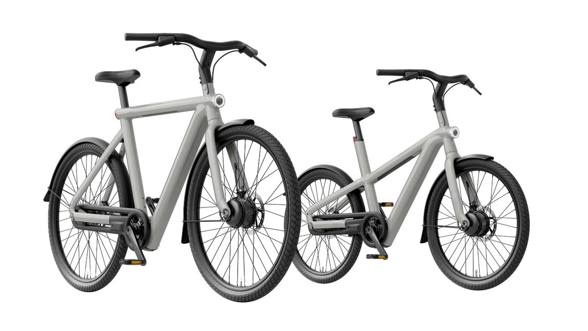 vanmooferNews's tweet photo. VanMoof news incoming within the next hour!!
โจ #vanmoof #staytuned #vanmoofer https://t.co/FYsjrhQvz2