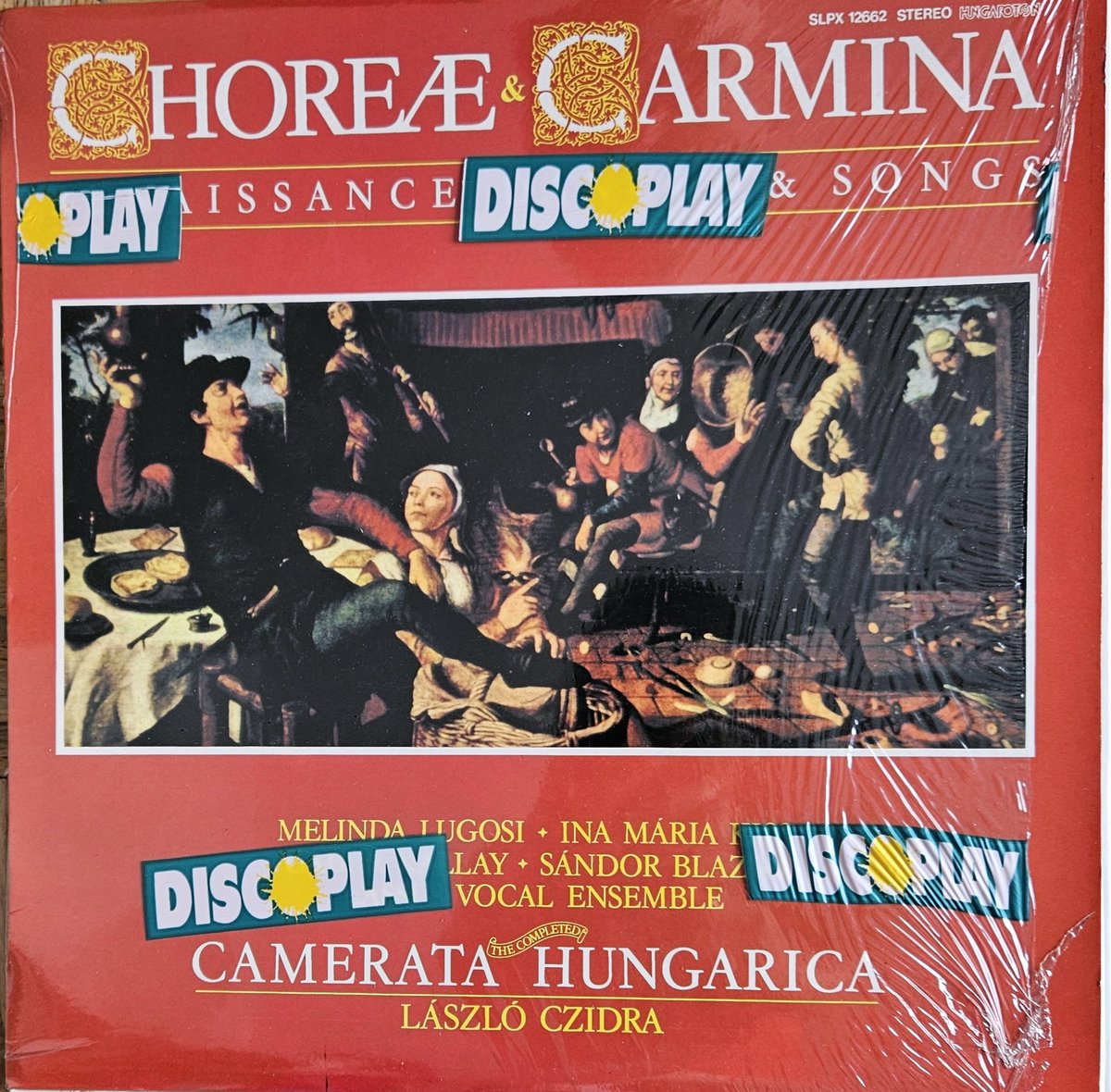 amartinmarquez's tweet photo. A mediados de los ochenta uno podía encontrar algo de música antigua en el mítico boletín de #Discoplay.
📍Este "Choreae & Carmina" de la Camerata Hungarica (1986) lo conservo aún con las pegatinas.
Nunca he tenido tanta ilusión por esperar al cartero...
#desvándemúsicaantigua https://t.co/cbo22U4jJ3