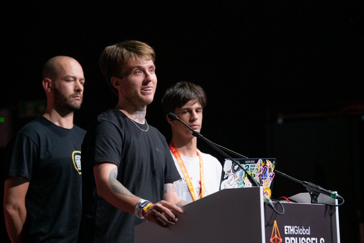 ETHGlobal's tweet photo. Photo dump from the Brussels closing ceremonies yesterday! Spot anyone you recognize?

See you soon at another IRL/online event --> https://t.co/MxACglcseq

Next up in IRL: 🇸🇬🇺🇸🇹🇭 https://t.co/gH0X6ycRnC