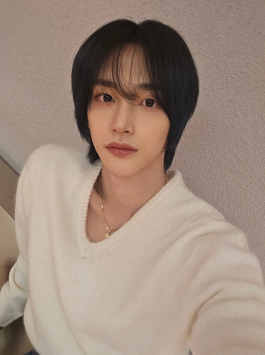 Me hii ngobrol yuk sama aku?