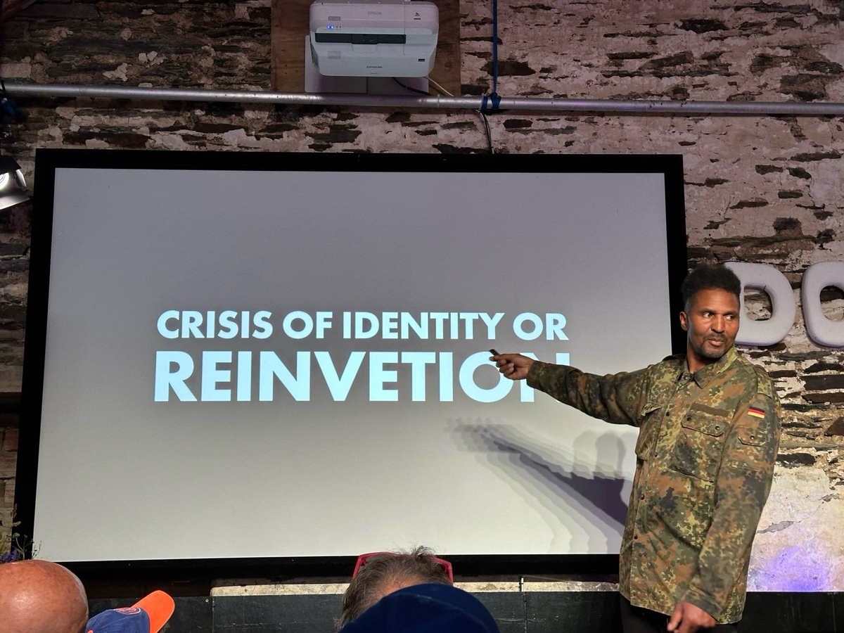 DJKRUST's tweet photo. What is the value of your creation? What problem are you trying to solve? Who are you helping?

These are powerful questions I asked myself that lead to a reinvention. Find out more.  https://t.co/nXeo6qqNHJ https://t.co/XGRxZqyOeT