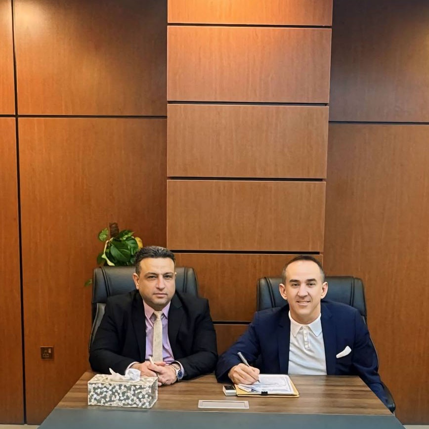 thenewregion's tweet image. Director General of the #Iraqi General Company for Airports and Air Navigation Abbas Sabbar al-Baydani, signed contracts for the Nasiriyah International Airport project with Turkish consultancy #Kiklop Design Hertz Insaat and Chinese construction company #CSCEC, Iraqi Ministry of…