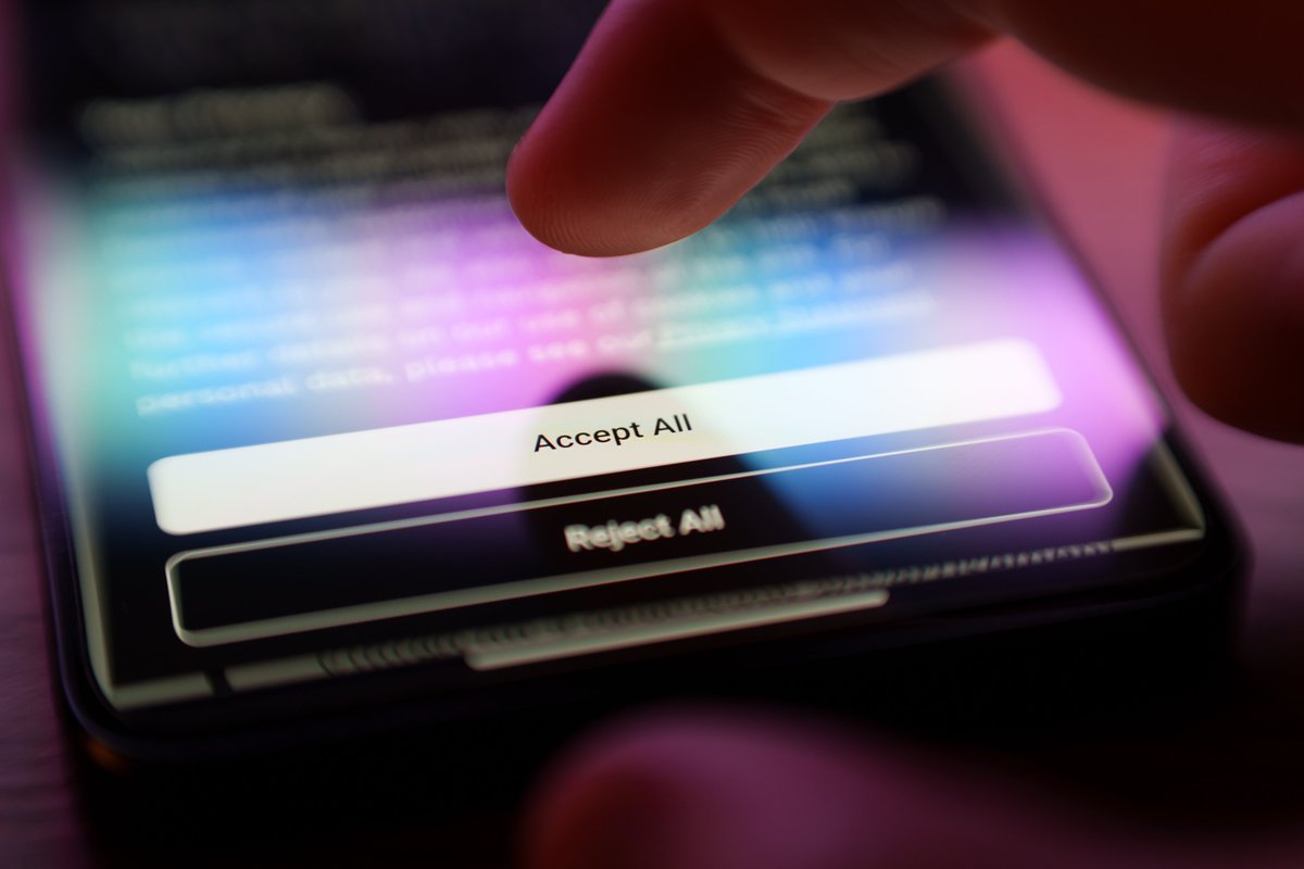 Max Planck Society (@maxplanckpress) on Twitter photo Do we really know how our data is used? A new study from Max Planck Institute for Security and Privacy in Bochum highlights a lack of clarity in many #dataprotection notices. mpg.de/22212992/intra… #GDPR #DSGVO w/th <a href="/UniUtrecht/">Utrecht University</a> <a href="/UMich/">University of Michigan</a> <a href="/UW/">University of Washington</a> Do we really know how our data is used? A new study from Max Planck Institute for Security and Privacy in Bochum highlights a lack of clarity in many #dataprotection notices. mpg.de/22212992/intra… #GDPR #DSGVO w/th <a href="/UniUtrecht/">Utrecht University</a> <a href="/UMich/">University of Michigan</a> <a href="/UW/">University of Washington</a>