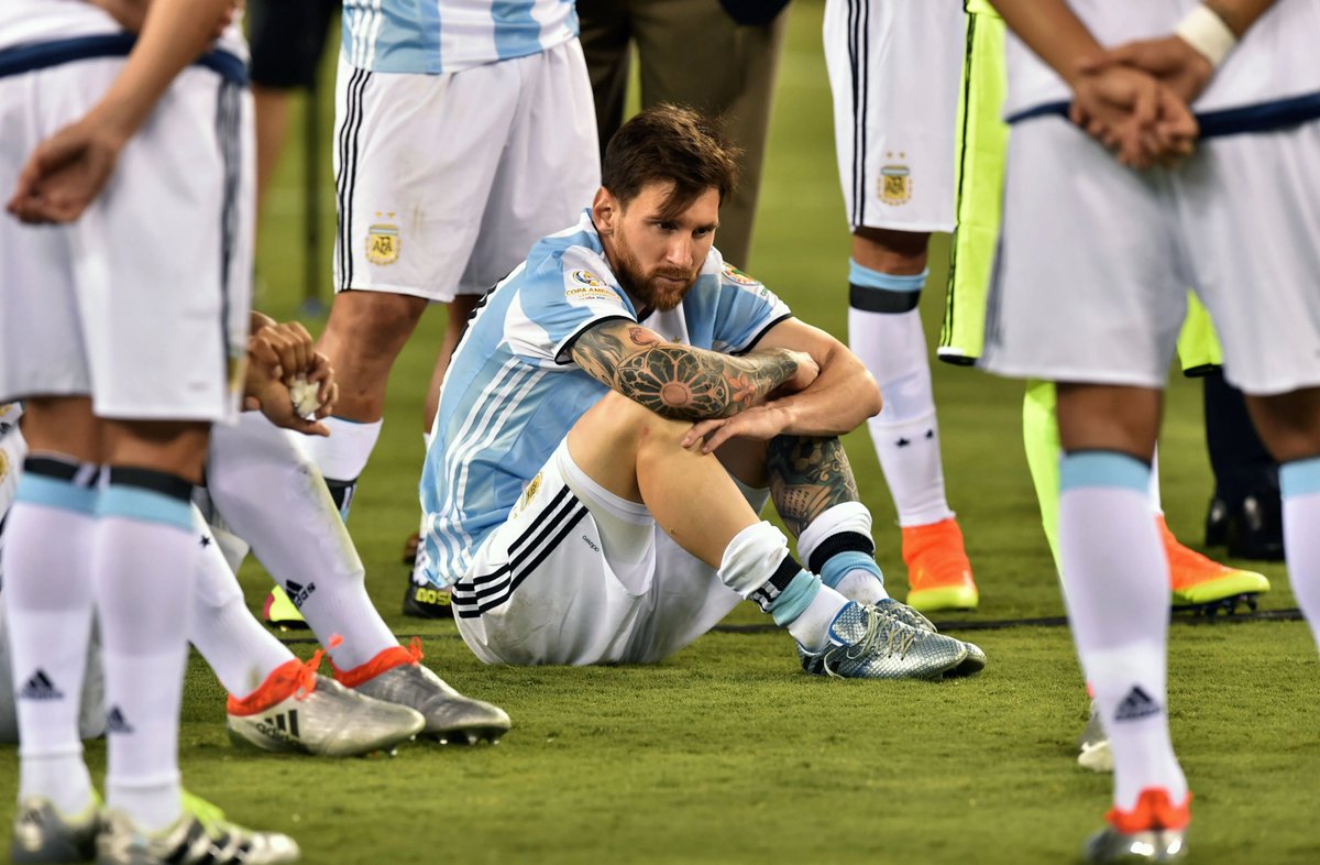 TheMasterBucks's tweet image. After losing the first 4 Finals in his Argentina Career,

Messi has won the last 4 Finals of his Argentina Career.

Never ever give up.
