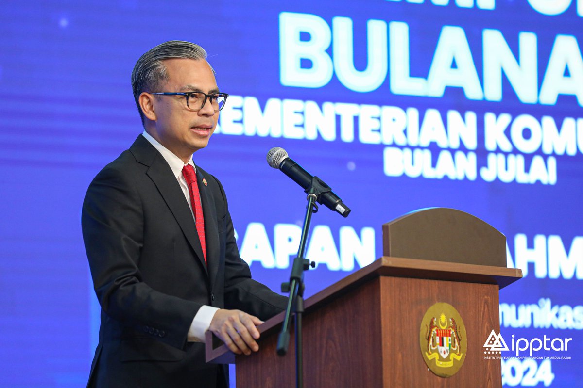 IpptarR's tweet photo. Rangkuman foto sekitar Majlis Perhimpunan Bulanan Kementerian Komunikasi Julai 2024.

#AIpemangkinProfesionalisme #ipptarbest #ipptaruntuksemua https://t.co/gpbIQkc2T8