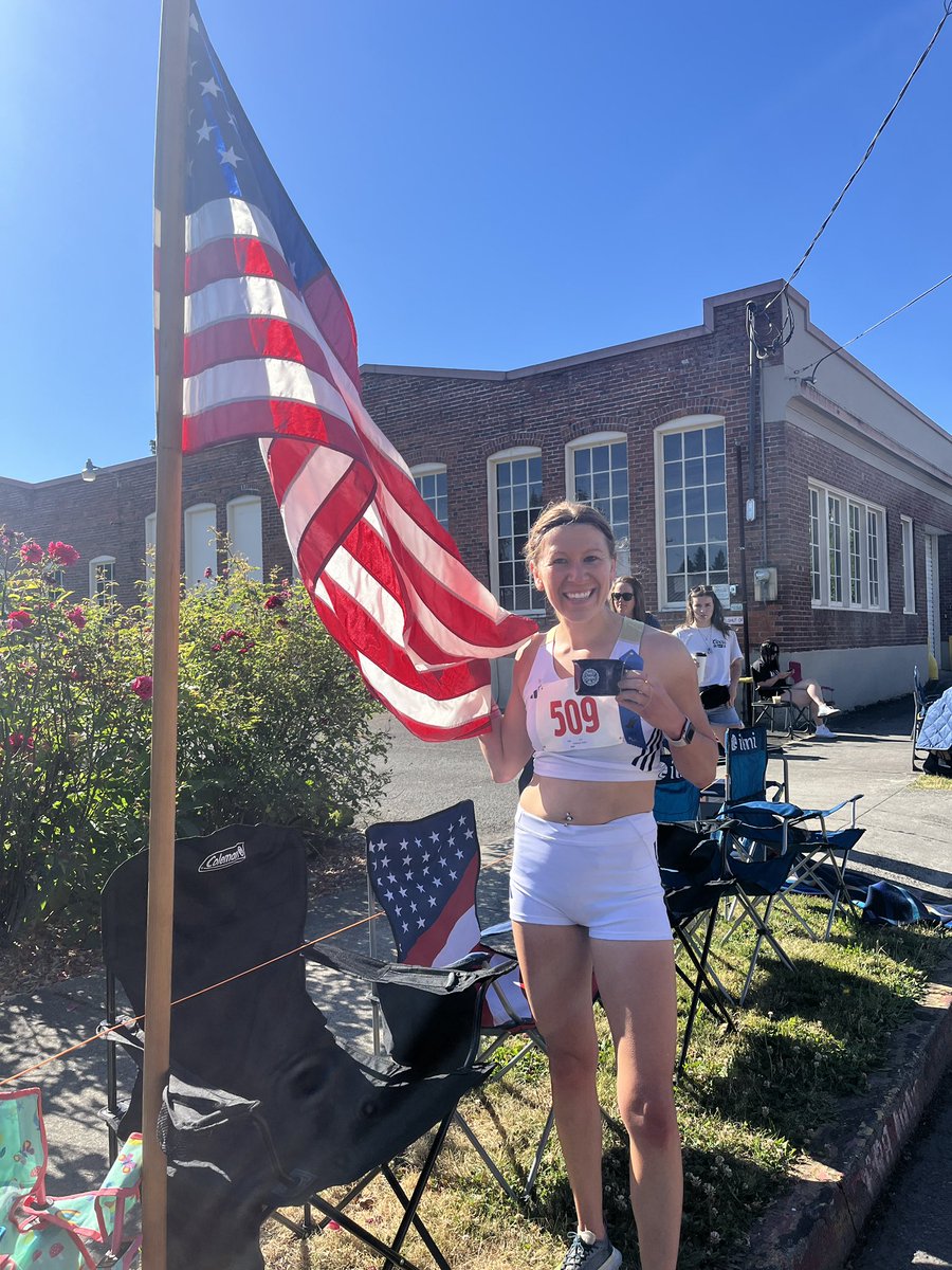 kellyfastruns's tweet photo. #ICYMI Race red-y, white running kit, and blue ribbon best! My July race on the 4th ๐บ๐ธ! Took 2nd womenโs overall ๐ฅ in Independence 10K in Ridgefield, WA! #July2024 #USA #running #kellyfast https://t.co/wegYBa052E