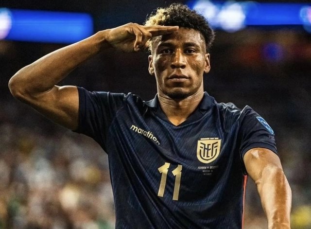 carlitosdm66's tweet photo. Saluden al único jugador que pudo marcarle a Argentina en esta Copa América 🥴 https://t.co/Zf5RqvwPca