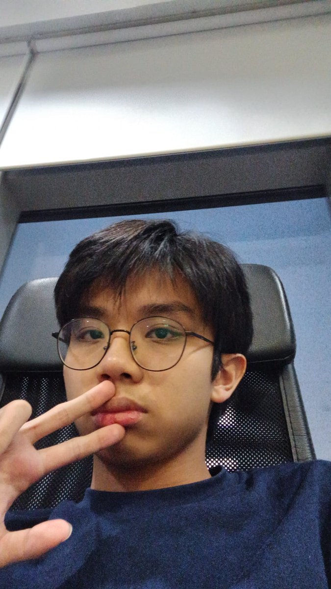 nay•°~☆ rest tweet media