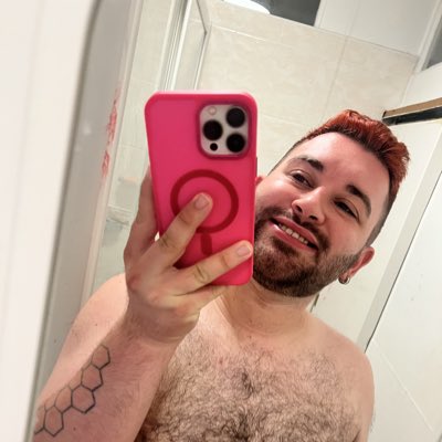bagglesxox's tweet photo. #NewProfilePic https://t.co/fPQjLnec76