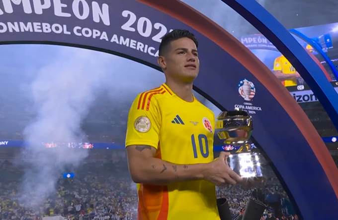 James Rodríguez eleito o melhor jogador da Copa América ⭐️🇨🇴