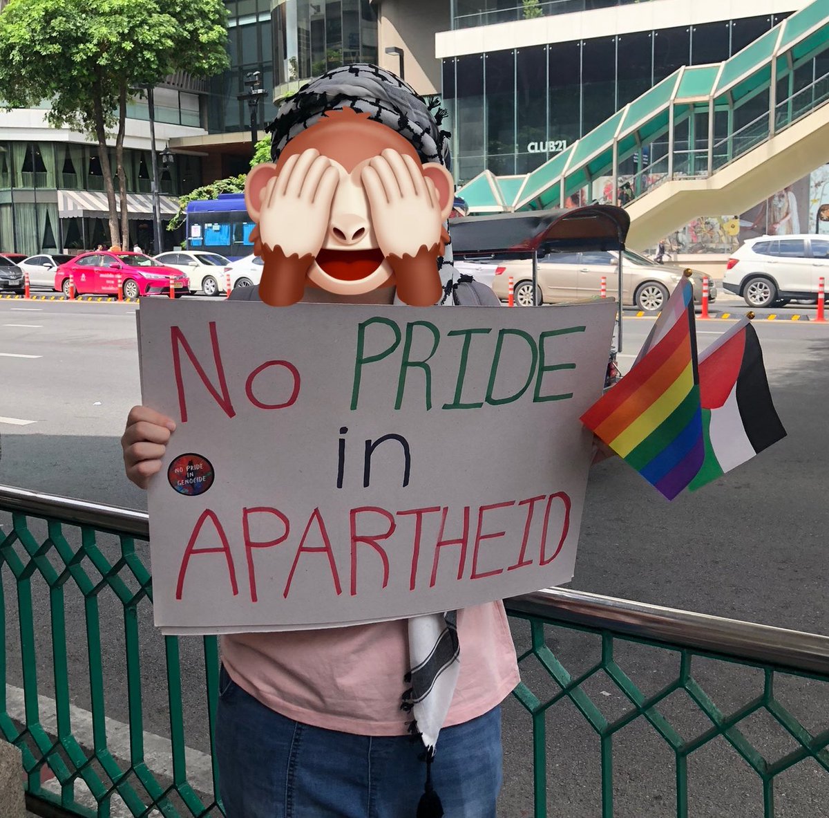 THforPalestine's tweet photo. #NonBinaryRising
14 July 2024 | Bangkok, Thailand
วันนี้ เราขอร่วมเรียกร้อง เพื่อปลดแอกเควียร์ เพื่อปลดแอกนอนไบนารีผู้ไม่ขึ้นกับระบบสองเพศ และเพื่อปลดแอกมนุษย์ทุกคน จากความอยุติธรรมที่ท่วมท้นในโลกใบนี้
#NoPrideInGenocide #FreePalestine #ThailandforBurma #ปาเลสไตน์ #เมียนมา https://t.co/BNPsi6ylWd