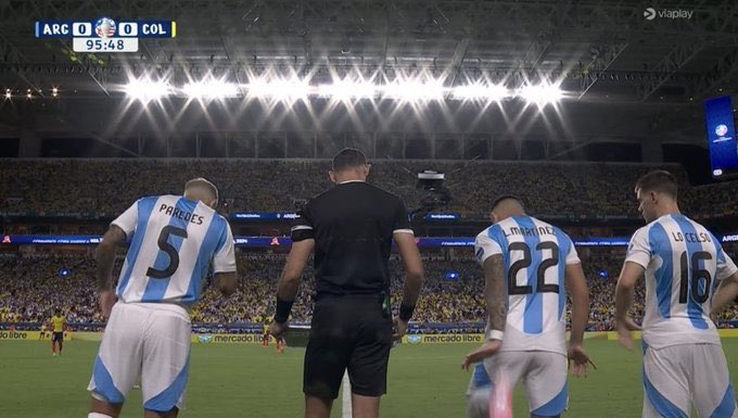 Un Metro Adelantado tweet media