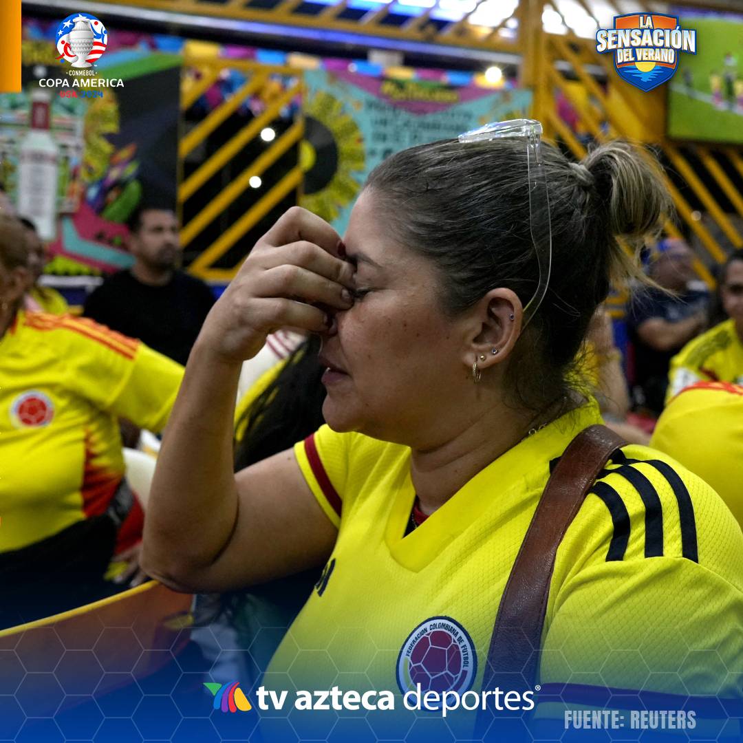 AztecaDeportes's tweet photo. ¡Se quedaron en 28 partidos invictos!👈
Colombia perdió su racha sin perder y lo más curioso es que sus dos últimos descalabros fueron ante el mismo rival; Argentina.
#FinalDeVerano #LaSensaciónDelVerano https://t.co/dHUKVPcDpE