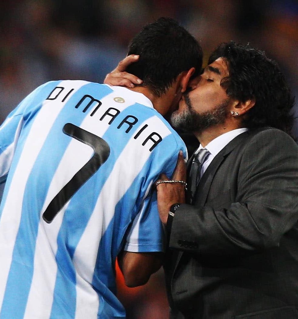 ¡Y a Di María me lo resistían, Fernando! Yo le dije al pibe: "¡Yo muero por vos!"

❤️