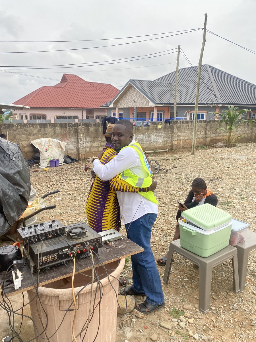 iamhammonds's tweet image. It was humbling as intriguing and educative when I got the opportunity to engage the good people of Poultry Farm, a suburb in Trobu on Sunday, 14th July 2024.
The more we engage the people, the better we understand the unique challenges facing them, given us insight to professing