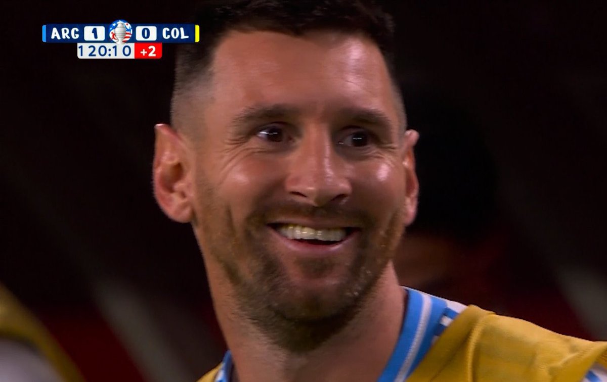 الأحد 14-7 

يوم عظيم .. من اجمل الايام الكروية

صُنعت فيه السعادة .. وثارت فيه البهجة

مساءً مع الماتادور اسبانيا ويامال 

صباحاً مع الارجنتين وميسي 

تحققت المطالب .. وفازت اسبانيا والارجنتين 

يوم لا ينسى .. وقد لا يتكرر 😍

وصباح الخير والالقاب والبطولات ❤️💙

#اسبانيا
#ميسي