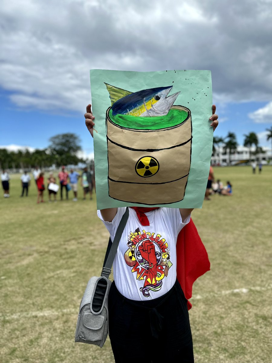 EpeliVl's tweet photo. He mentions how tuna and bonito from our #BluePacific have “long enriched Japanese people's food culture.” Don’t #PacificPeople deserve #NukeFree fish to enrich our food culture too? We demand #NewClearWays, not your nuclear wastewater‼️ #PALM10Kizuna https://t.co/RjIwkIPsiS