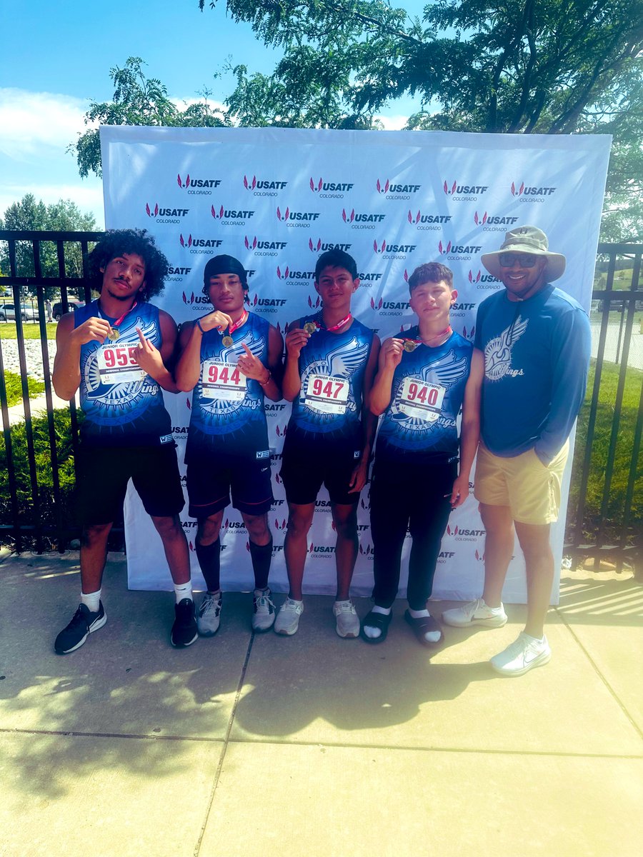 JaydenMendivil's tweet photo. 1st place 4 x 100 m relay (PR 42.99 s)
3rd place Decathlon
4th place Javelin (PR 42.61 m)

Next stop @usatf National Junior Olympic Track and Field Championships in College Station 

Thankful for my teammates and coaches for all their hard work. @ElPasoWingsTC @AhsField https://t.co/IaflQ5Qpnt