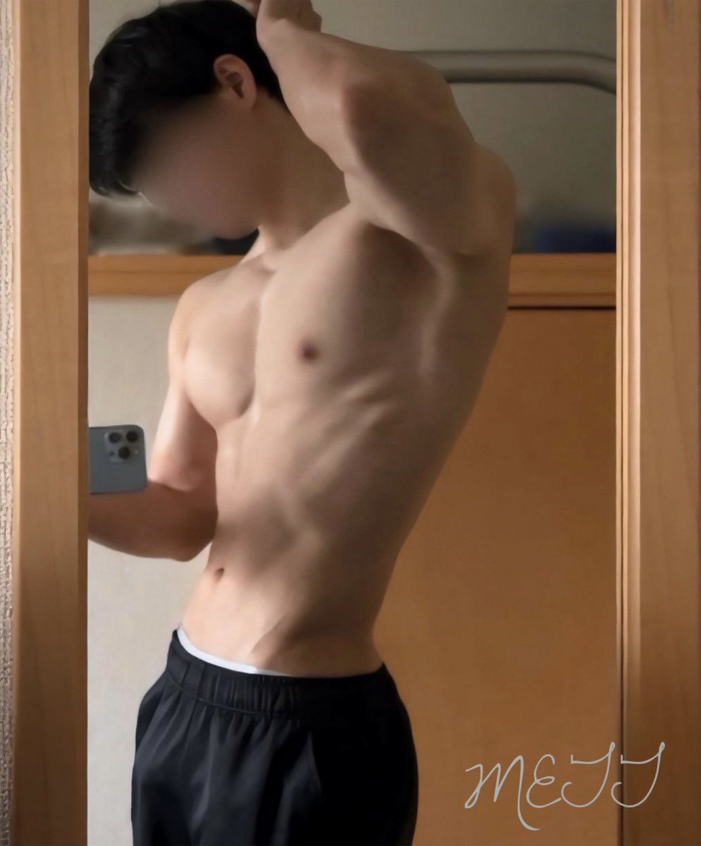 おはよう！起きたら寝癖すごかった