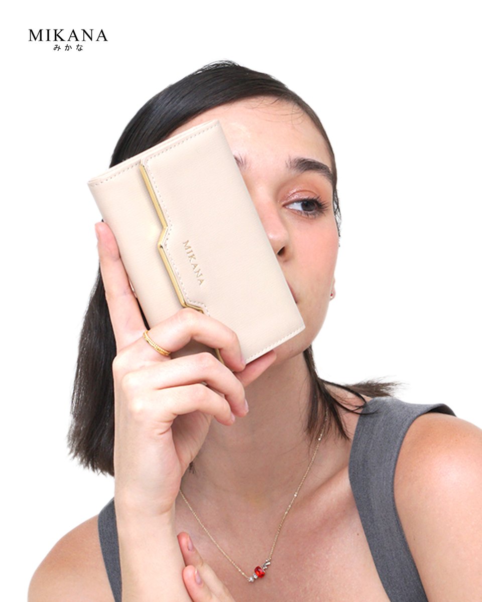 mikanajp's tweet image. Functionality in every compartment! 🥰

🔍Miwako Wallet

Check us here:
🛒 Lazada: s.lazada.com.ph/l.QC7
🛒 Shopee: shope.ee/6UvNlXVtyp
🛒 Tiktok: vt.tiktok.com/ZSedF4WCo

#MikanaCarefreeLuxury #BackpackCollection #MikanaBags