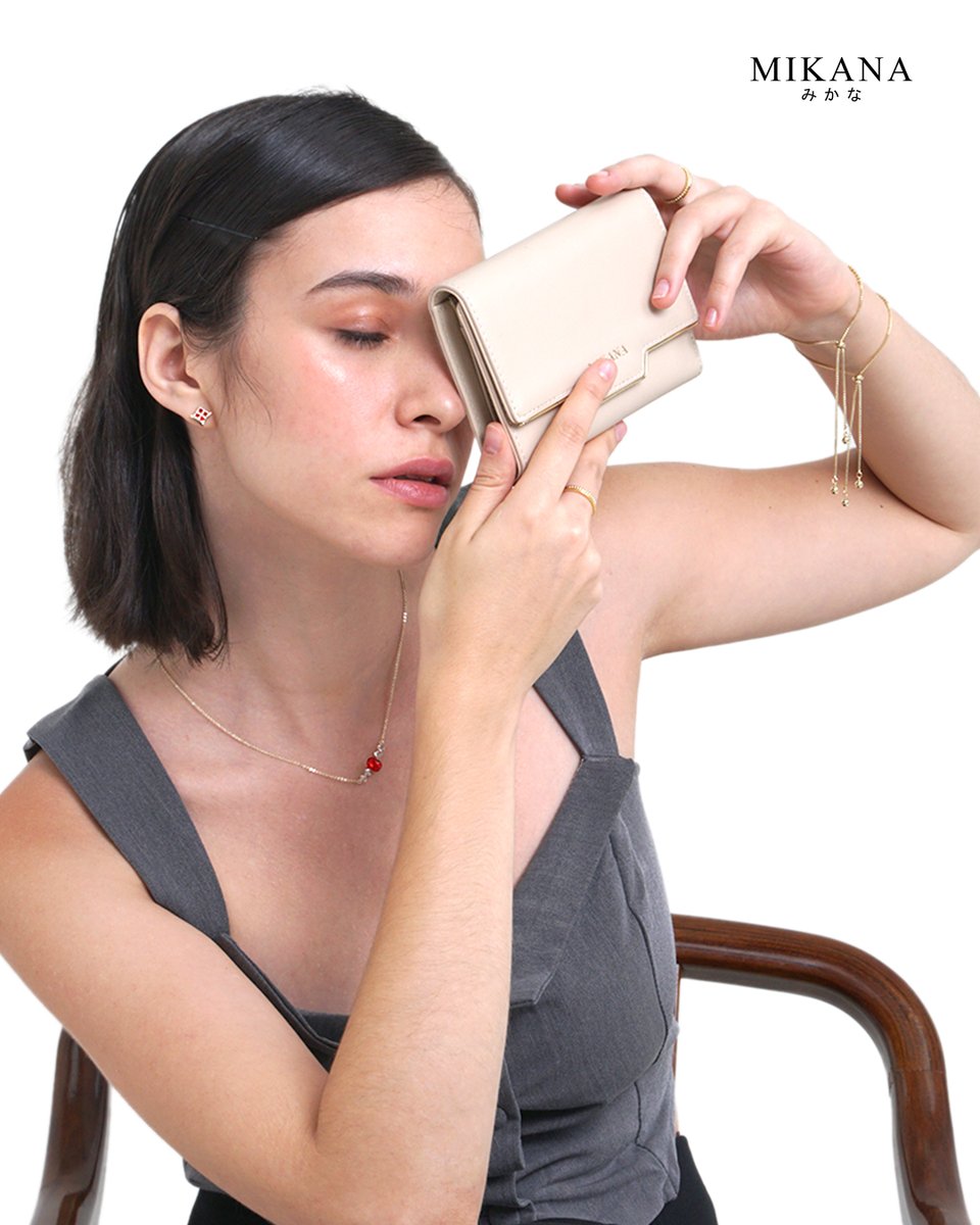 mikanajp's tweet image. Functionality in every compartment! 🥰

🔍Miwako Wallet

Check us here:
🛒 Lazada: s.lazada.com.ph/l.QC7
🛒 Shopee: shope.ee/6UvNlXVtyp
🛒 Tiktok: vt.tiktok.com/ZSedF4WCo

#MikanaCarefreeLuxury #BackpackCollection #MikanaBags