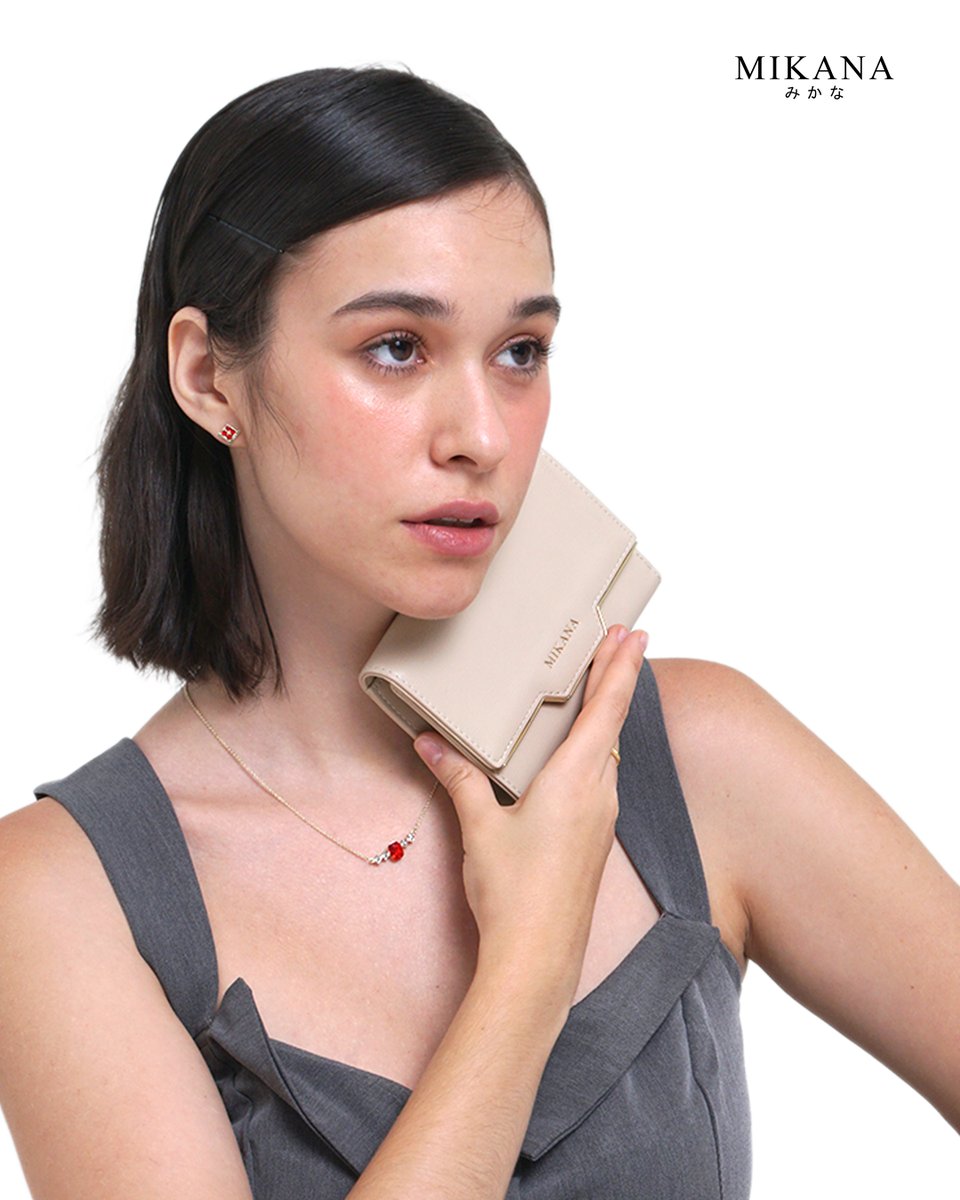 mikanajp's tweet image. Functionality in every compartment! 🥰

🔍Miwako Wallet

Check us here:
🛒 Lazada: s.lazada.com.ph/l.QC7
🛒 Shopee: shope.ee/6UvNlXVtyp
🛒 Tiktok: vt.tiktok.com/ZSedF4WCo

#MikanaCarefreeLuxury #BackpackCollection #MikanaBags