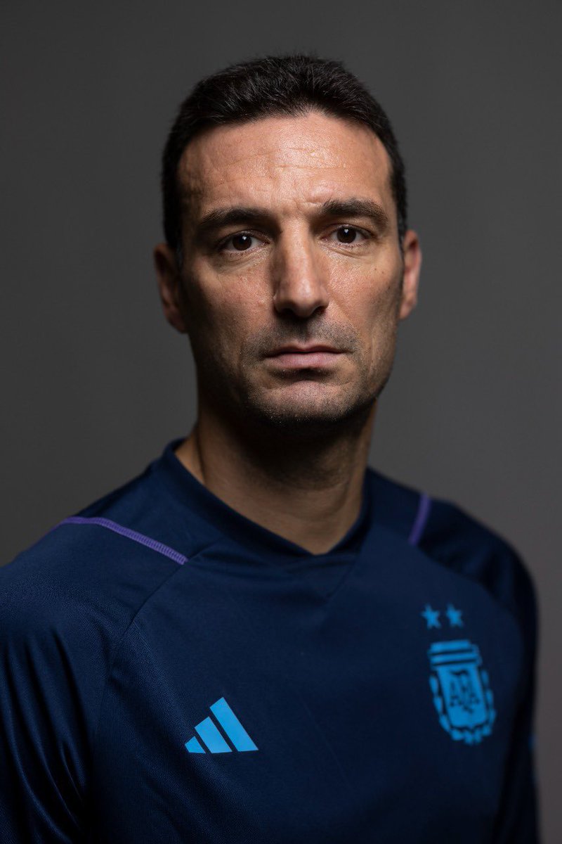 4ndyWS's tweet image. Menos mal que no podía dirigir ni el tránsito. INVICTO 🇦🇷