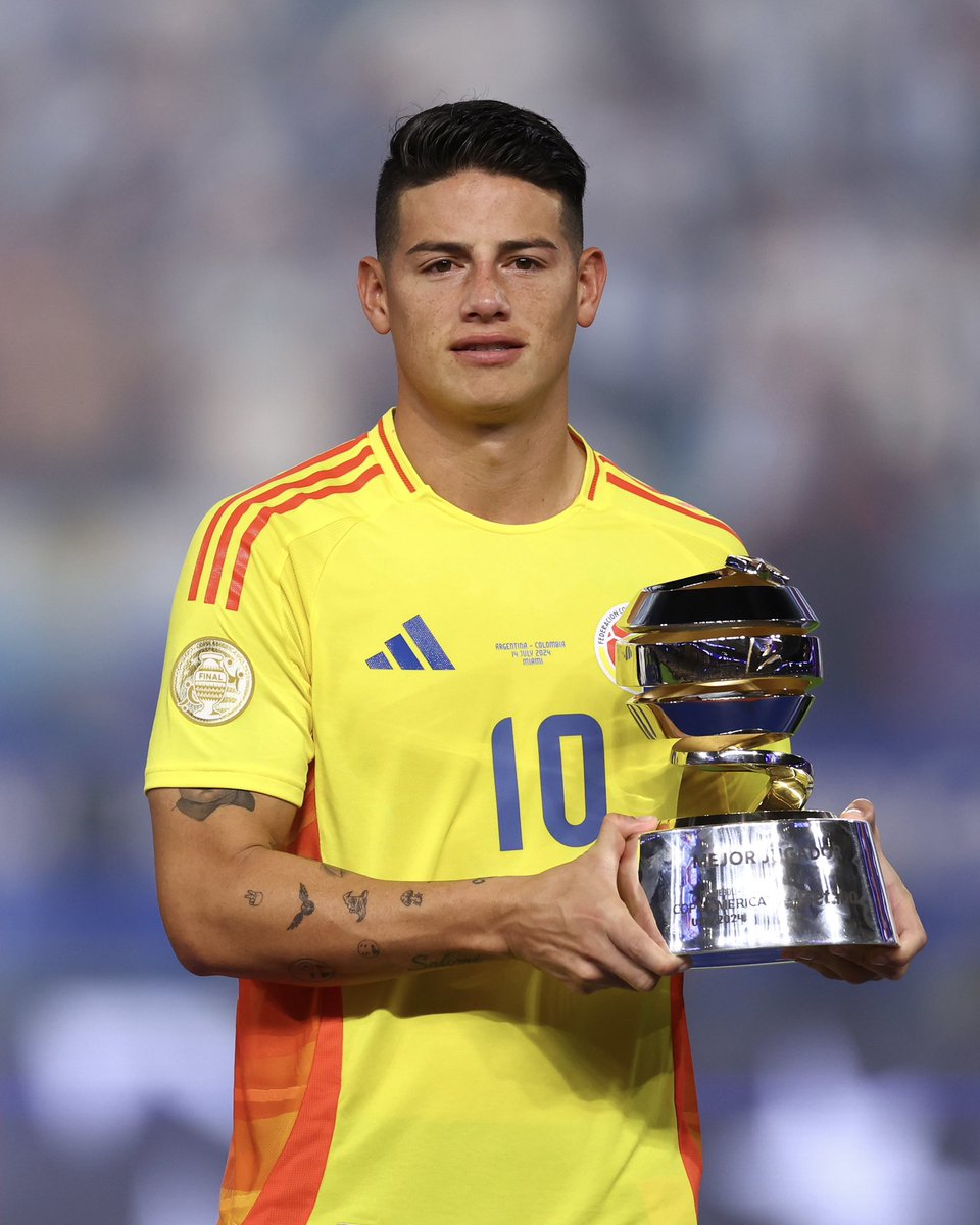 fifaworldcup_es's tweet photo. Enorme. 🇨🇴 https://t.co/K5s0m45Djl